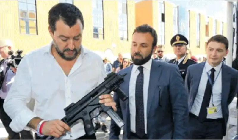 salvini armi