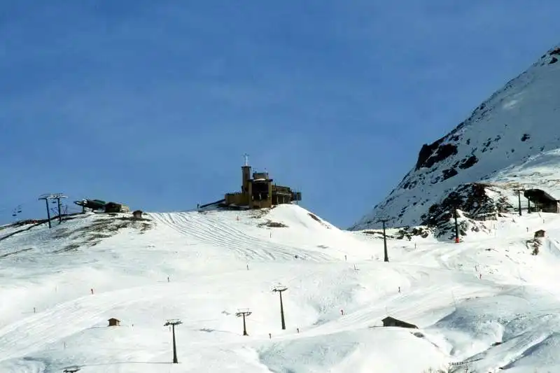 scontro tra due sciatori a bormio 1