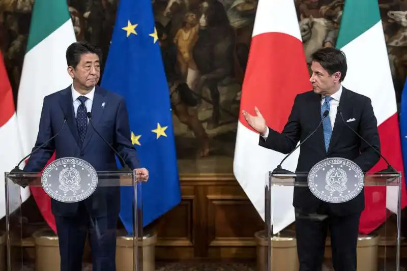 shinzo abe a roma incontra giuseppe conte 7