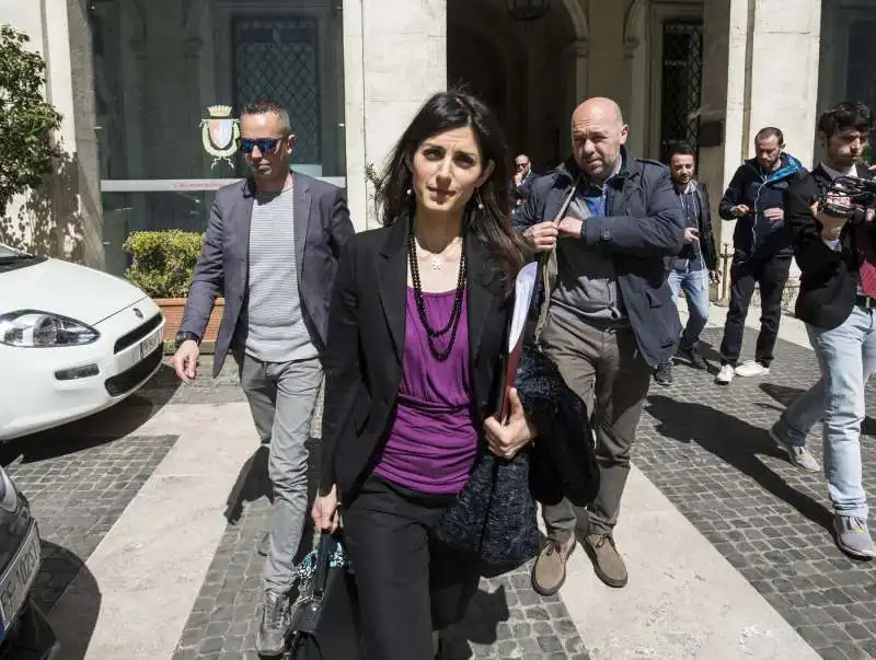 virginia raggi 8