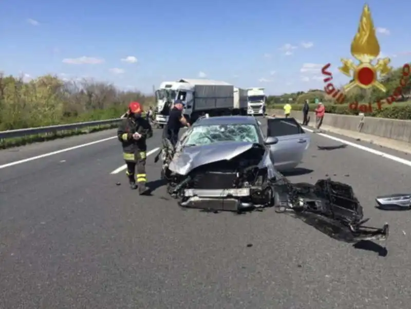 zagarolo   un tir si scontra contro un pullman di bambini in gita 10