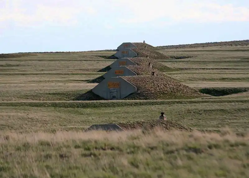 bunker di lusso vivos 5