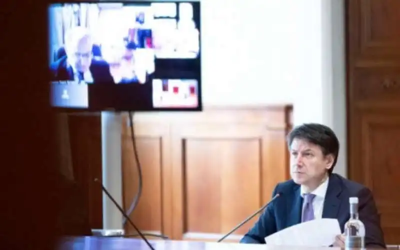 GIUSEPPE CONTE IN VIDEO CONFERENZA