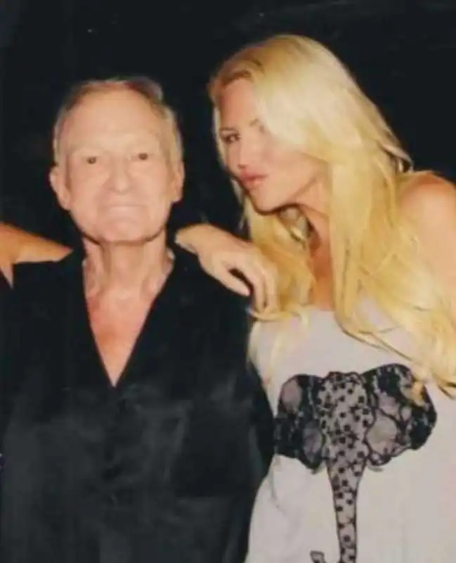 hugh hefner e ashley mattingly 1