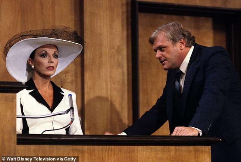 joan collins e brian dennehy in dynasty