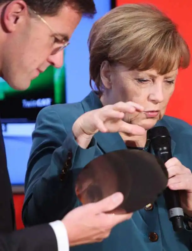 MARK RUTTE ANGELA MERKEL