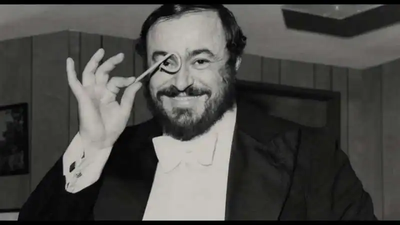 pavarotti by ron howard