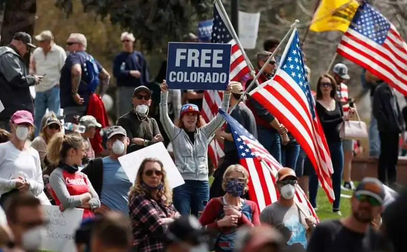 proteste contro il lockdown in colorado 6