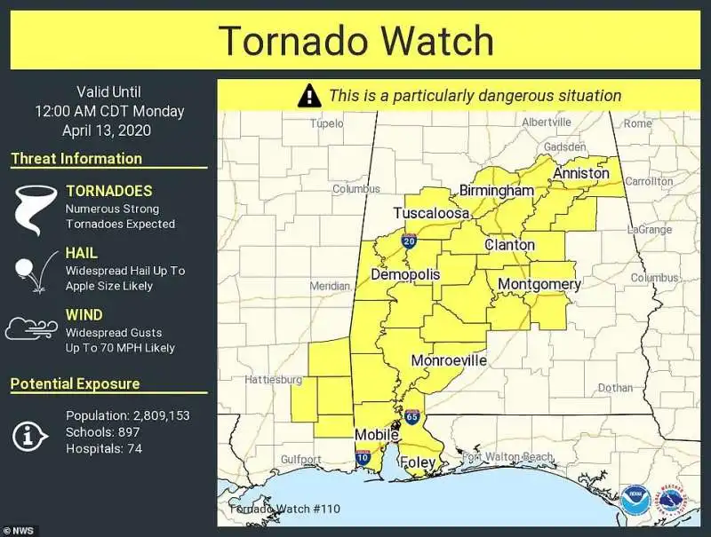 tornado in mississippi  17