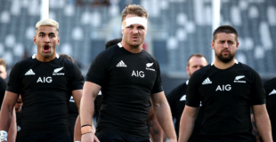 ALL BLACKS 9