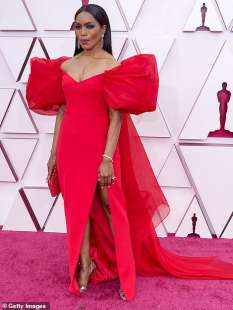 angela bassett in alberta ferretti