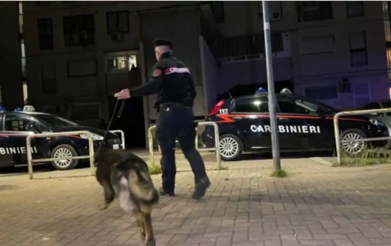 Carabinieri al Ferro di Cavallo a Tor Bella Monaca 5