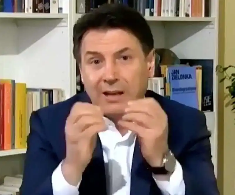 giuseppe conte alle agora di bettini 