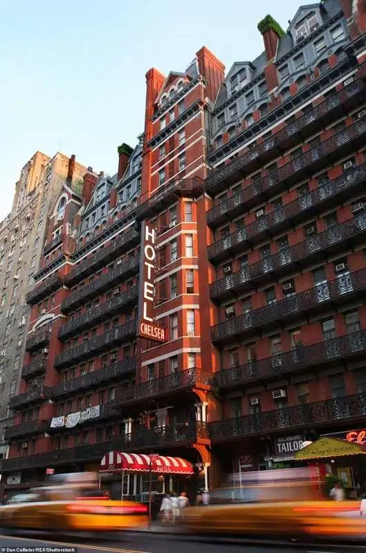 hotel chelsea 13