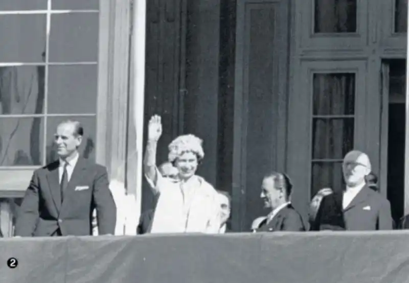 la regina elisabetta e filippo a torino nel 1961 