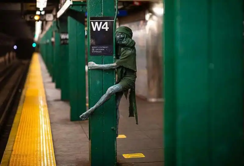 le foto in metro' a new york di mr. nyc subway 13