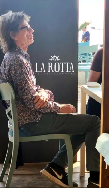 mick jagger in sicilia 5