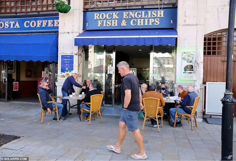 pub aperti gibilterra