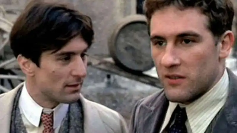 robert de niro gerard depardieu   novecento 