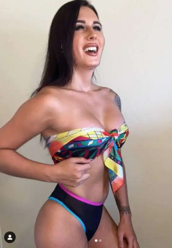 rosalynne montoya  6