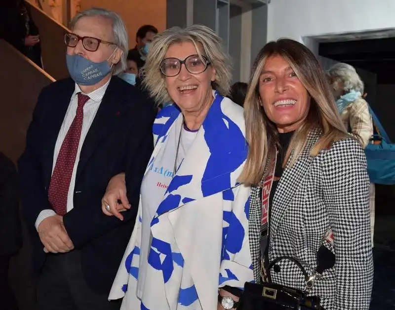 vittorio sgarbi  alda fendi con la figlia giovanna  foto di bacco