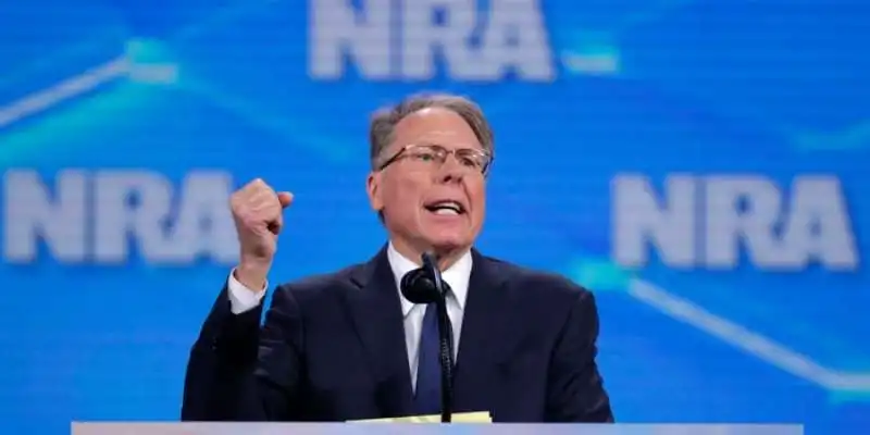 WAYNE LAPIERRE