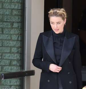 Amber Heard al processo in Virginia 3