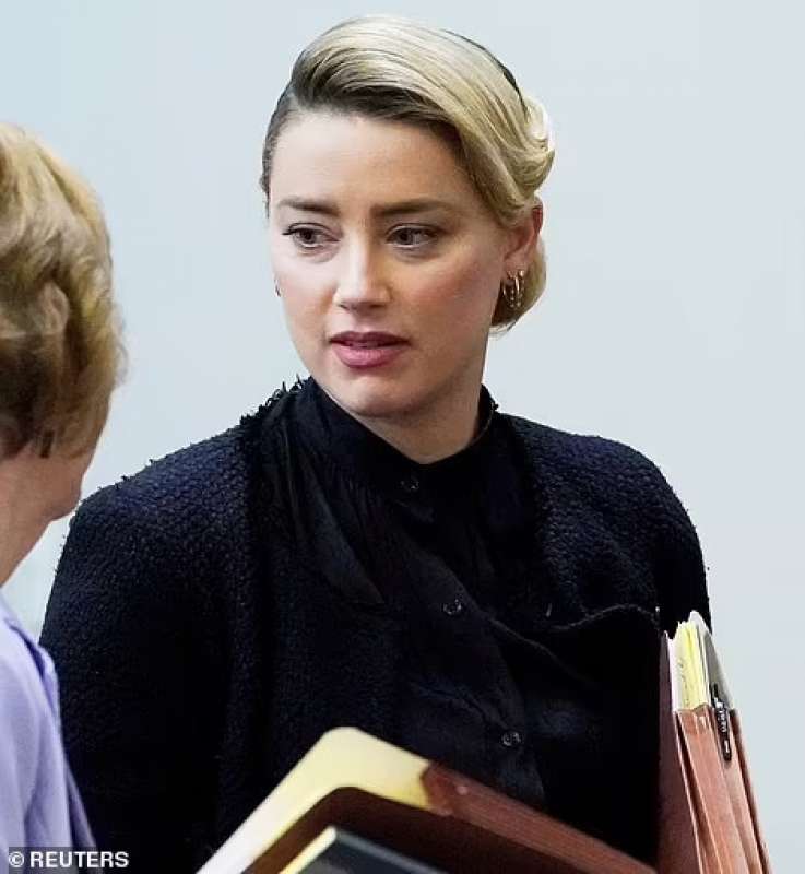 Amber Heard durante il processo in Virginia 2