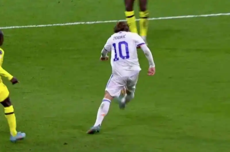 ASSIST DI LUKA MODRIC CONTRO IL CHELSEA 