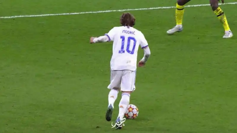 ASSIST DI LUKA MODRIC CONTRO IL CHELSEA 