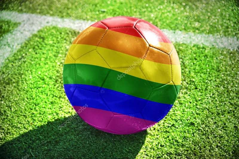 bandiera lgbt calcio 3