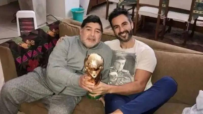 diego maradona leopoldo luque 3