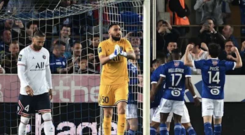 errore di donnarumma contro lo strasburgo