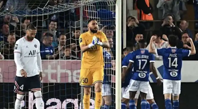 errore di donnarumma contro lo strasburgo 