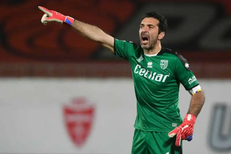 errore di gigi buffon contro il perugia 