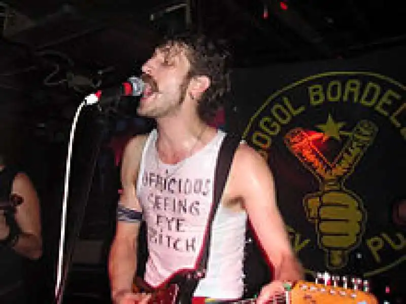 EUGENE HUTZ GOGOL BORDELLO 4