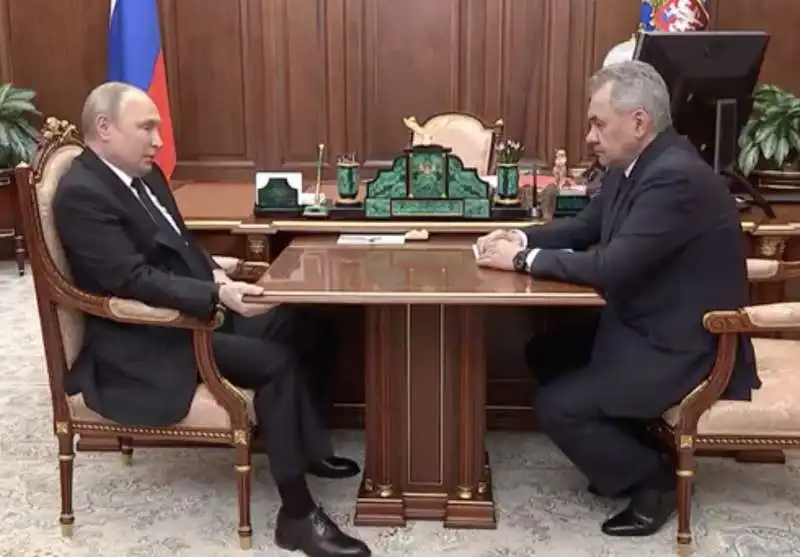 faccia a faccia putin shoigu   2