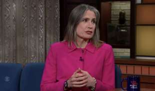 FIONA HILL OSPITE DI STEPHEN COLBERT