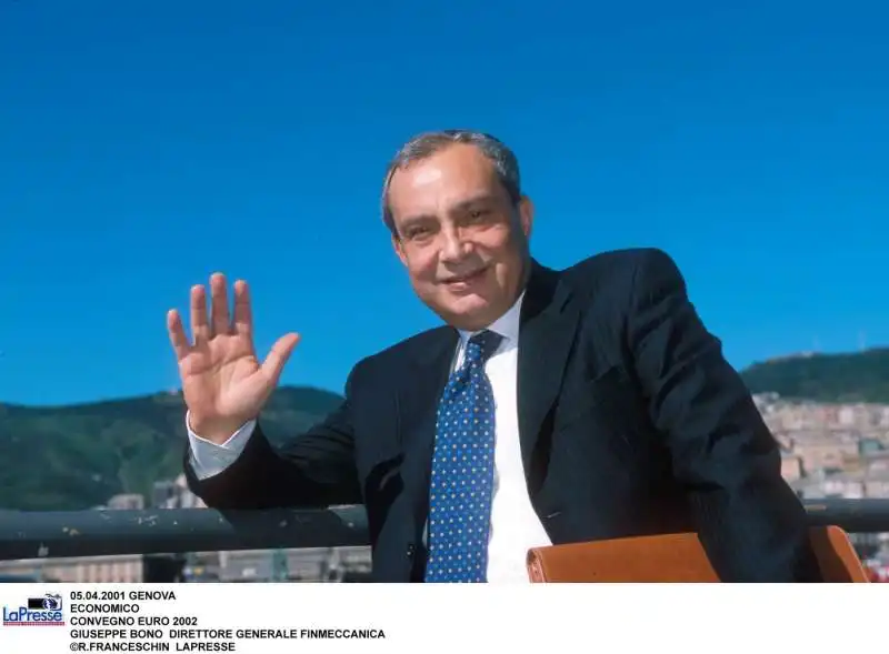  giuseppe bono nel 2001  