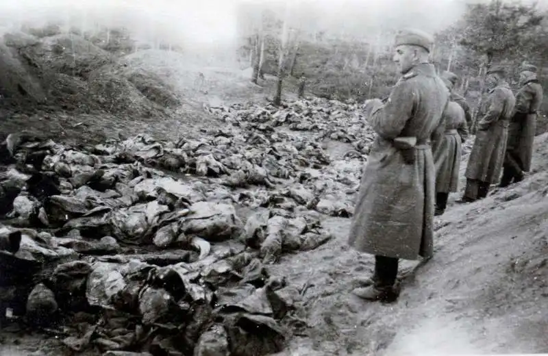 il massacro dei russi a katyn 5