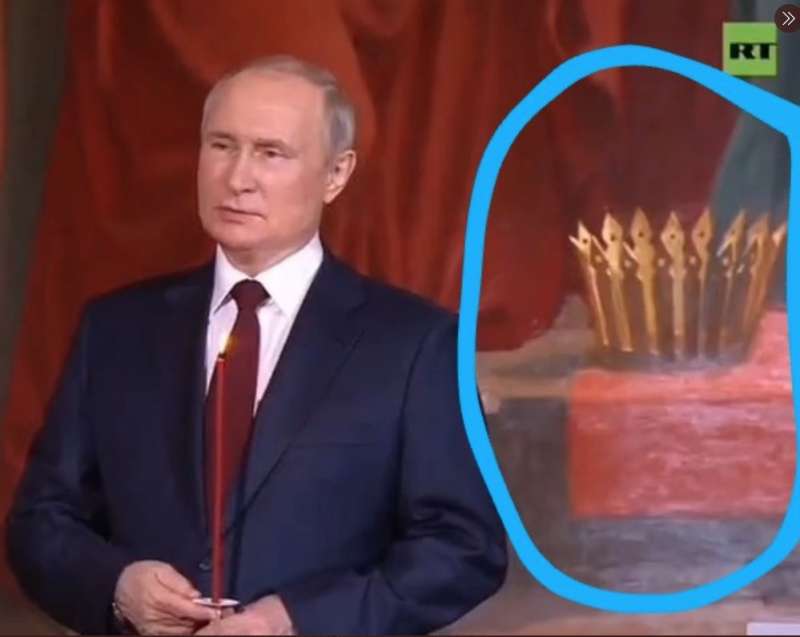 il video fake di putin alla messa di pasqua a mosca