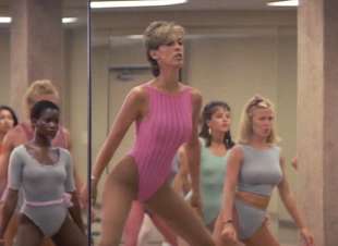 jamie lee curtis perfect 5