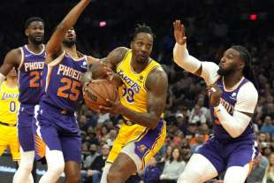 lakers eliminati dai playoff contro i suns 8