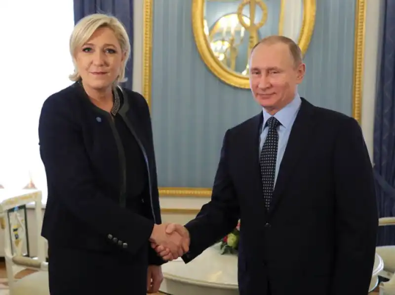 LE PEN PUTIN