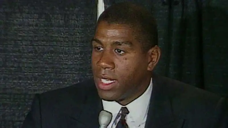 magic johnson annuncia di essere sieropositivo 