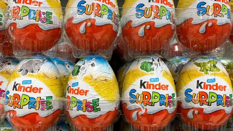 ovetto kinder sorpresa 3