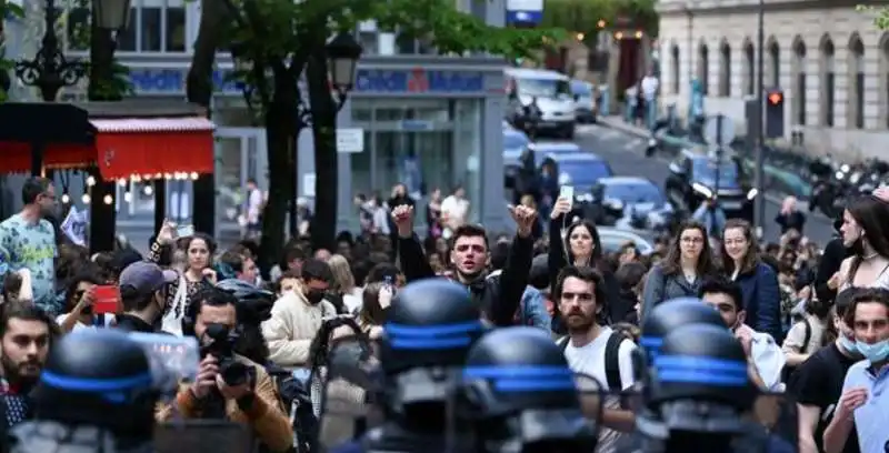 proteste degli studenti della sorbona 12