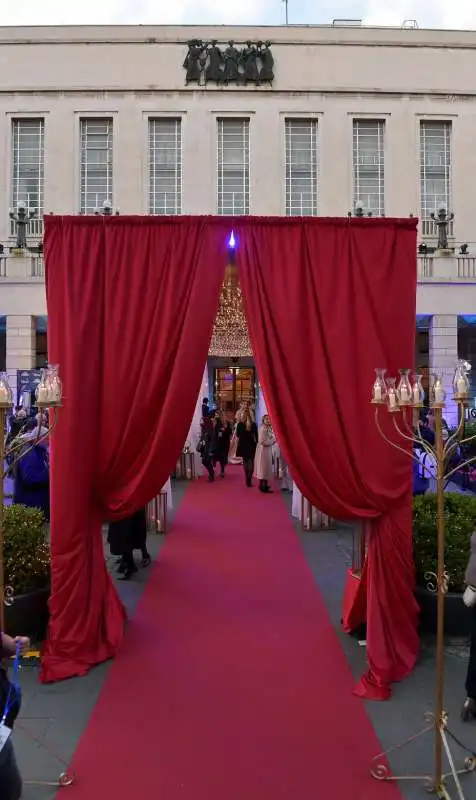 red carpet al teatro dell opera