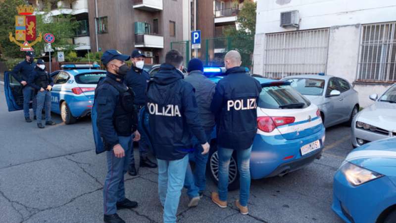 Spaccio di droga a Labaro