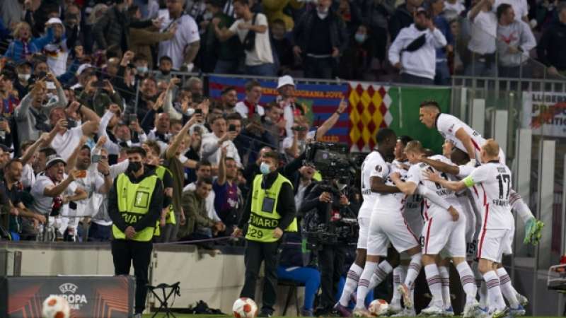 TIFOSI EINTRACHT FRANCOFORTE A BARCELLONA